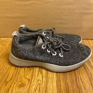 Allbirds Gray And White Merino Wool Running Fitness Gym Shoes Women's Size 7